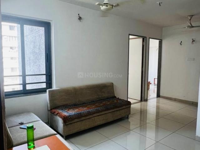 2 BHK Apartment in Shela for rent Ahmedabad. The reference number is 21315825