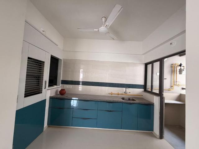 2 BHK Apartment in Shela for rent Ahmedabad. The reference number is 21327851