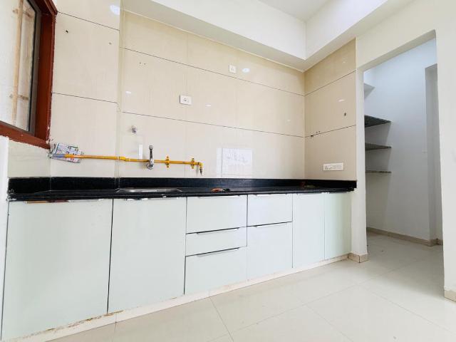 2 BHK Apartment in Shela for rent Ahmedabad. The reference number is 21338729