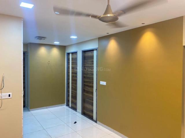 2 BHK Apartment in Shela for rent Ahmedabad. The reference number is 21355947