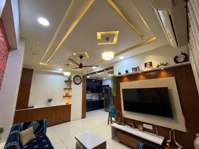 2 BHK Apartment in Shela for resale Ahmedabad. The reference number is 20959315
