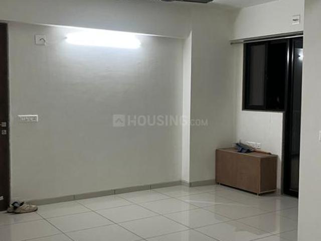 2 BHK Apartment in Shela for resale Ahmedabad. The reference number is 21077601