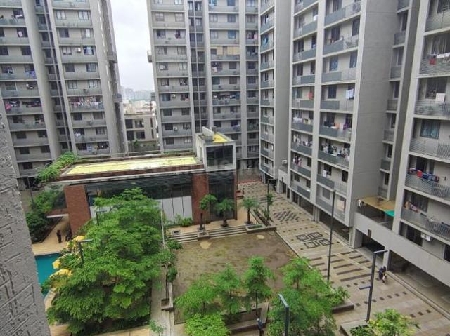 2 BHK Apartment in Shela for resale Ahmedabad. The reference number is 21212058