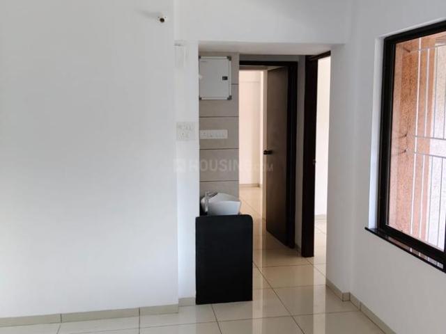 2 BHK Apartment in Shewalewadi for rent Pune. The reference number is 20700318