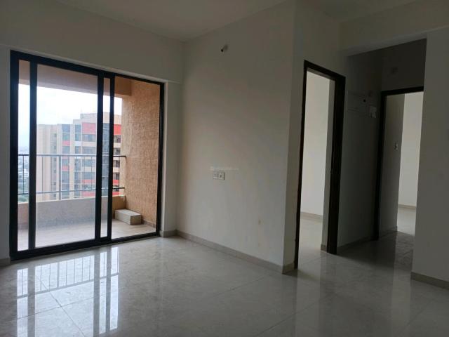 2 BHK Apartment in Shewalewadi for rent Pune. The reference number is 20704647