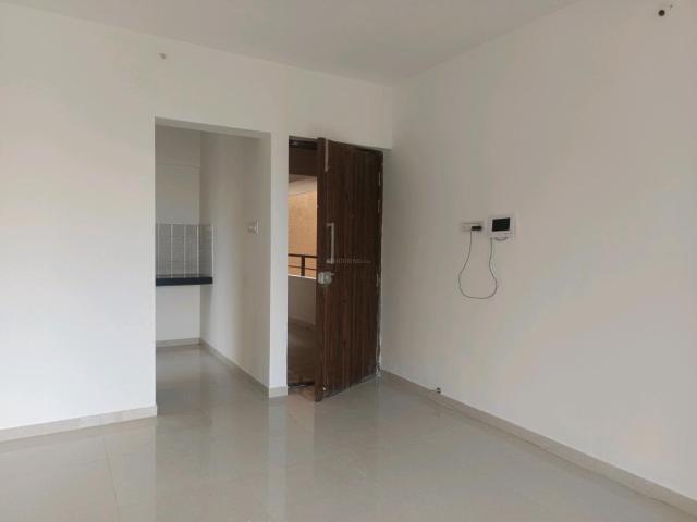 2 BHK Apartment in Shewalewadi for rent Pune. The reference number is 20736223