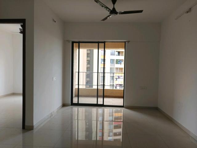 2 BHK Apartment in Shewalewadi for rent Pune. The reference number is 20993555