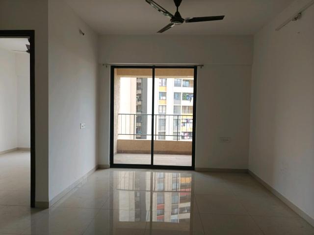 2 BHK Apartment in Shewalewadi for rent Pune. The reference number is 20993852