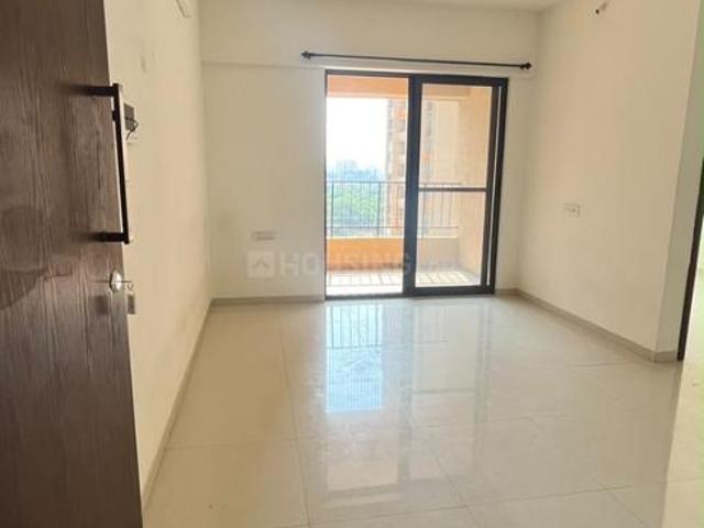 2 BHK Apartment in Shewalewadi for rent Pune. The reference number is 21356192