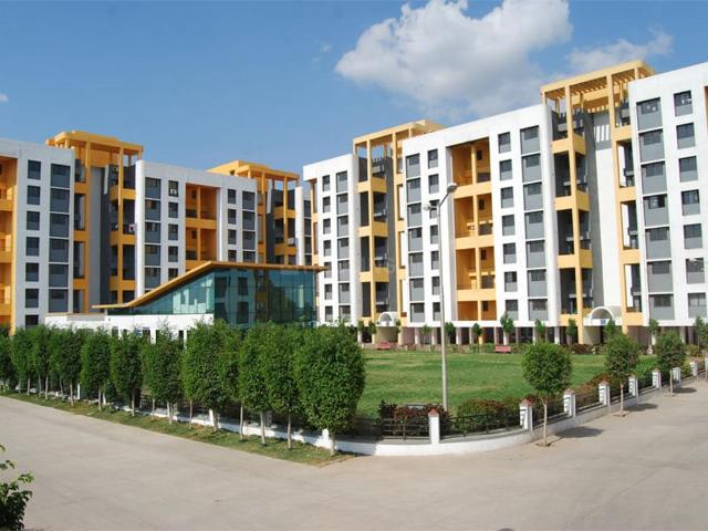 2 BHK Apartment in Shikrapur for resale Pune. The reference number is 18221492