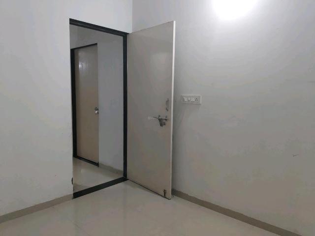 2 BHK Apartment in Shilaj for rent Ahmedabad. The reference number is 20586987