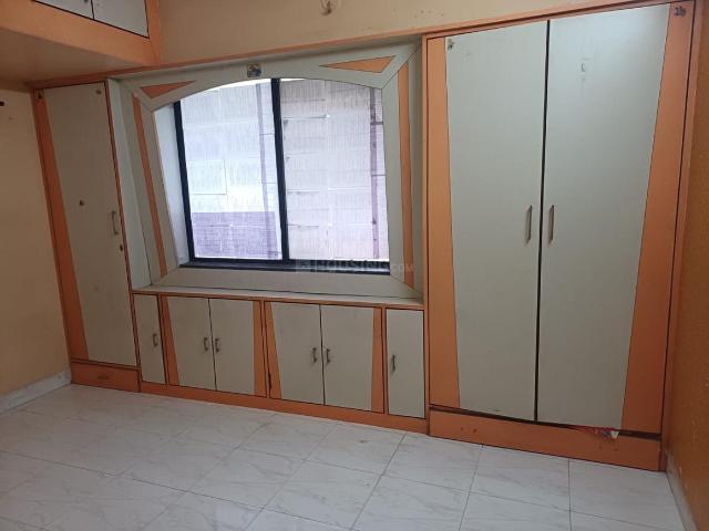 2 BHK Apartment in Shivaji Nagar for rent Pune. The reference number is 20805977