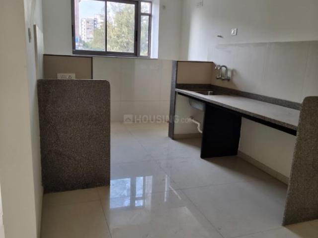 2 BHK Apartment in Shivaji Nagar for rent Pune. The reference number is 21127077