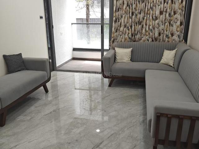 2 BHK Apartment in Shivaji Nagar for resale Pune. The reference number is 16995005
