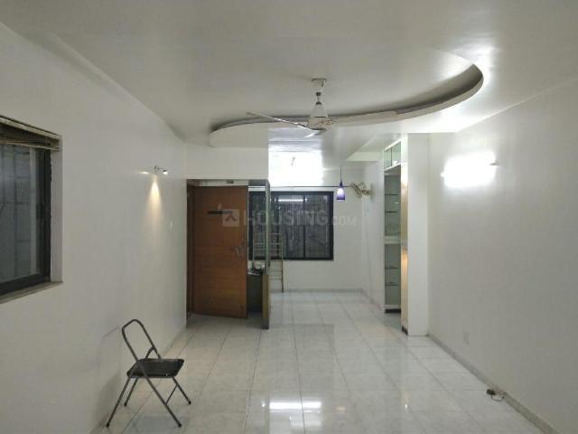 2 BHK Apartment in Shivaji Nagar for resale Pune. The reference number is 21158027