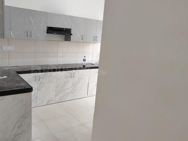 2 BHK Apartment in Sholinganallur for rent Chennai. The reference number is 20616574