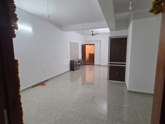 2 BHK Apartment in Sholinganallur for rent Chennai. The reference number is 21045598
