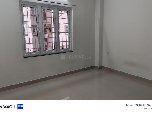 2 BHK Apartment in Sholinganallur for rent Chennai. The reference number is 21005945