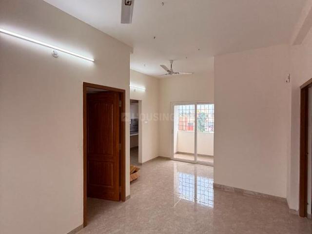 2 BHK Apartment in Sholinganallur for rent Chennai. The reference number is 21201571