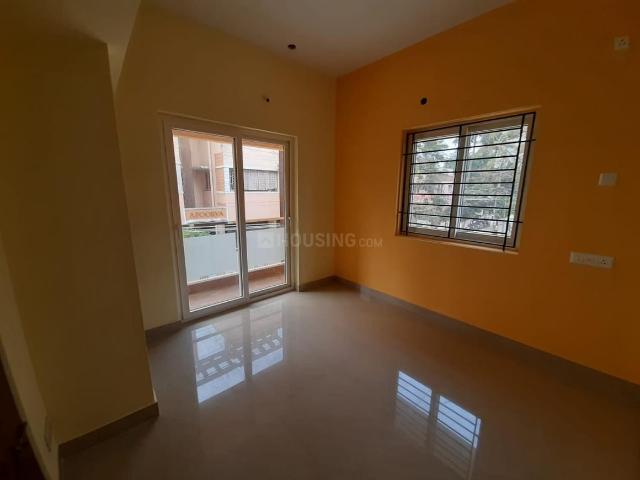 2 BHK Apartment in Sithalapakkam for resale Chennai. The reference number is 20750534
