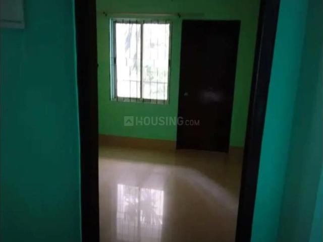 2 BHK Apartment in Six Mile for rent Guwahati. The reference number is 20853520