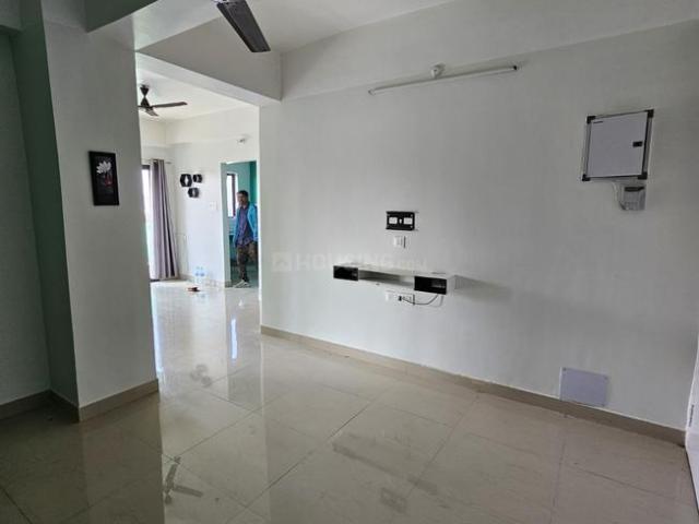 2 BHK Apartment in Six Mile for rent Guwahati. The reference number is 20975309
