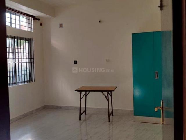 2 BHK Apartment in Six Mile for rent Guwahati. The reference number is 21017418