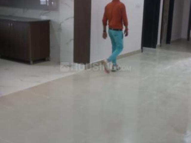 2 BHK Apartment in Siddharth Vihar for rent Ghaziabad. The reference number is 12481144