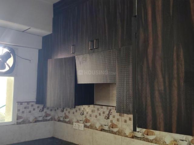 2 BHK Apartment in Siddharth Vihar for rent Ghaziabad. The reference number is 17297914