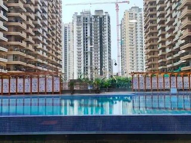 2 BHK Apartment in Siddharth Vihar for rent Ghaziabad. The reference number is 18755422