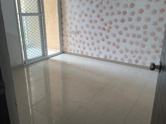 2 BHK Apartment in Siddharth Vihar for rent Ghaziabad. The reference number is 19030374