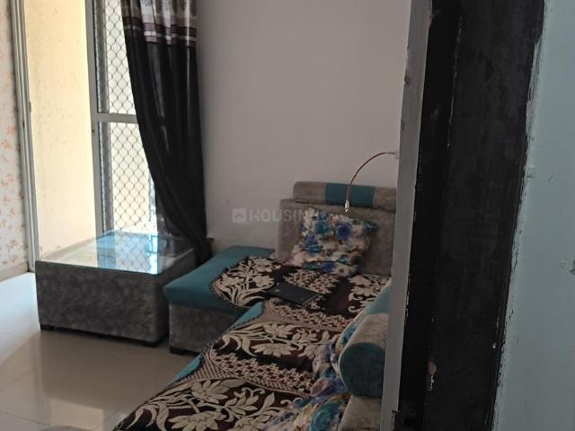 2 BHK Apartment in Siddharth Vihar for rent Ghaziabad. The reference number is 19127503