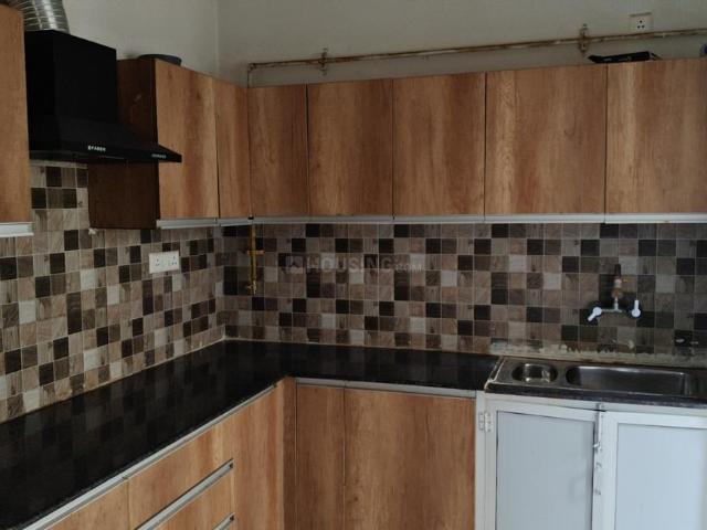 2 BHK Apartment in Siddharth Vihar for rent Ghaziabad. The reference number is 19259654