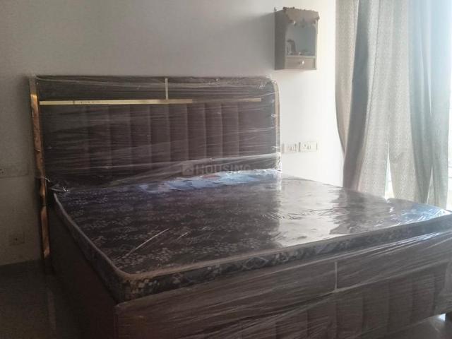 2 BHK Apartment in Siddharth Vihar for rent Ghaziabad. The reference number is 19694048