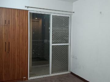 2 BHK Apartment in Siddharth Vihar for rent Ghaziabad. The reference number is 19919127