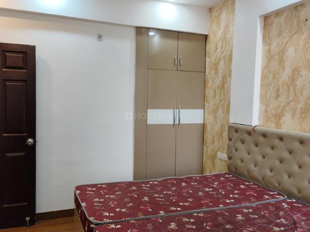 2 BHK Apartment in Siddharth Vihar for rent Ghaziabad. The reference number is 20153139