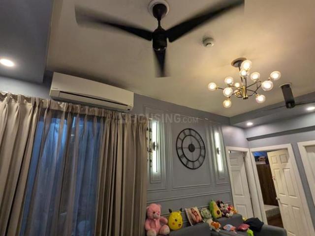 2 BHK Apartment in Siddharth Vihar for rent Ghaziabad. The reference number is 20373075