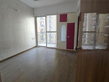 2 BHK Apartment in Siddharth Vihar for rent Ghaziabad. The reference number is 20490534