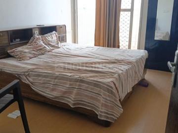 2 BHK Apartment in Siddharth Vihar for rent Ghaziabad. The reference number is 20418255