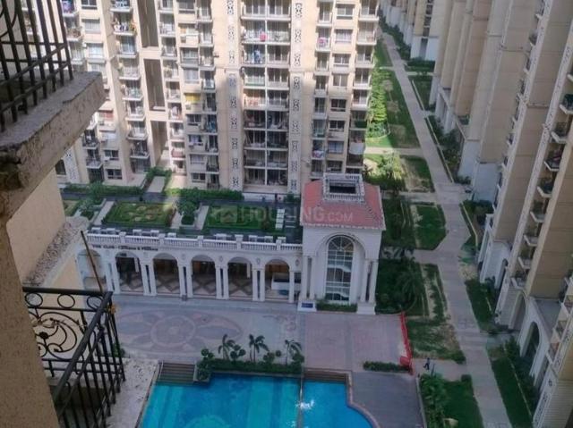 2 BHK Apartment in Siddharth Vihar for rent Ghaziabad. The reference number is 20730916