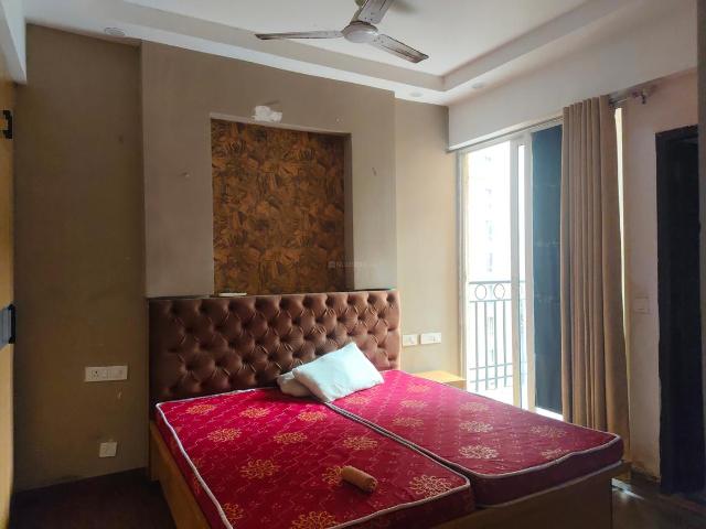 2 BHK Apartment in Siddharth Vihar for rent Ghaziabad. The reference number is 20958857
