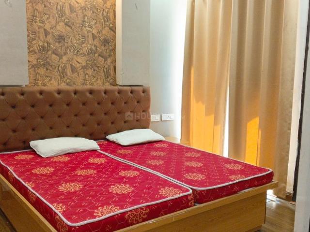 2 BHK Apartment in Siddharth Vihar for rent Ghaziabad. The reference number is 20903652