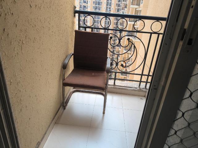 2 BHK Apartment in Siddharth Vihar for rent Ghaziabad. The reference number is 21068337