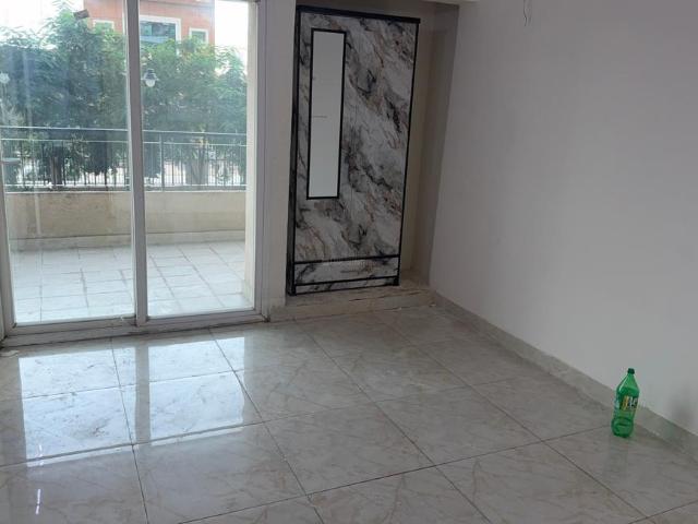 2 BHK Apartment in Siddharth Vihar for rent Ghaziabad. The reference number is 21011110