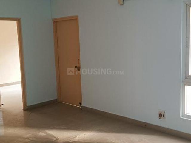 2 BHK Apartment in Siddharth Vihar for resale Ghaziabad. The reference number is 19582010