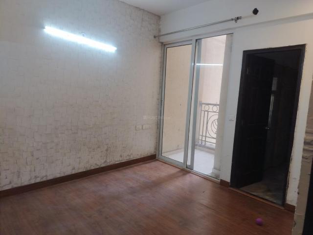 2 BHK Apartment in Siddharth Vihar for resale Ghaziabad. The reference number is 19767283
