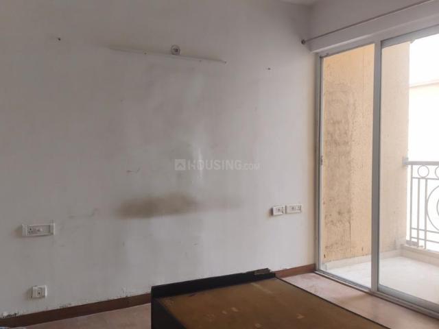 2 BHK Apartment in Siddharth Vihar for resale Ghaziabad. The reference number is 20445292