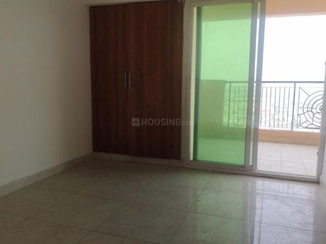 2 BHK Apartment in Siddharth Vihar for resale Ghaziabad. The reference number is 20468765