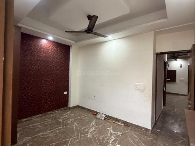 2 BHK Apartment in Siddharth Vihar for resale Ghaziabad. The reference number is 20772617