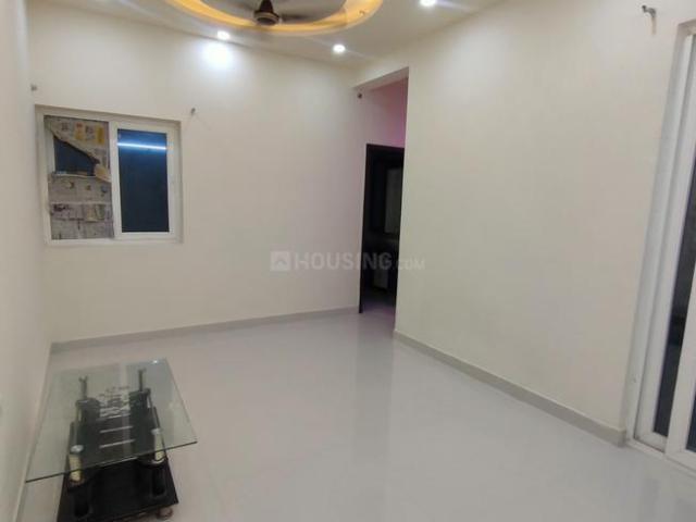 2 BHK Apartment in Siddharth Vihar for resale Ghaziabad. The reference number is 21195321